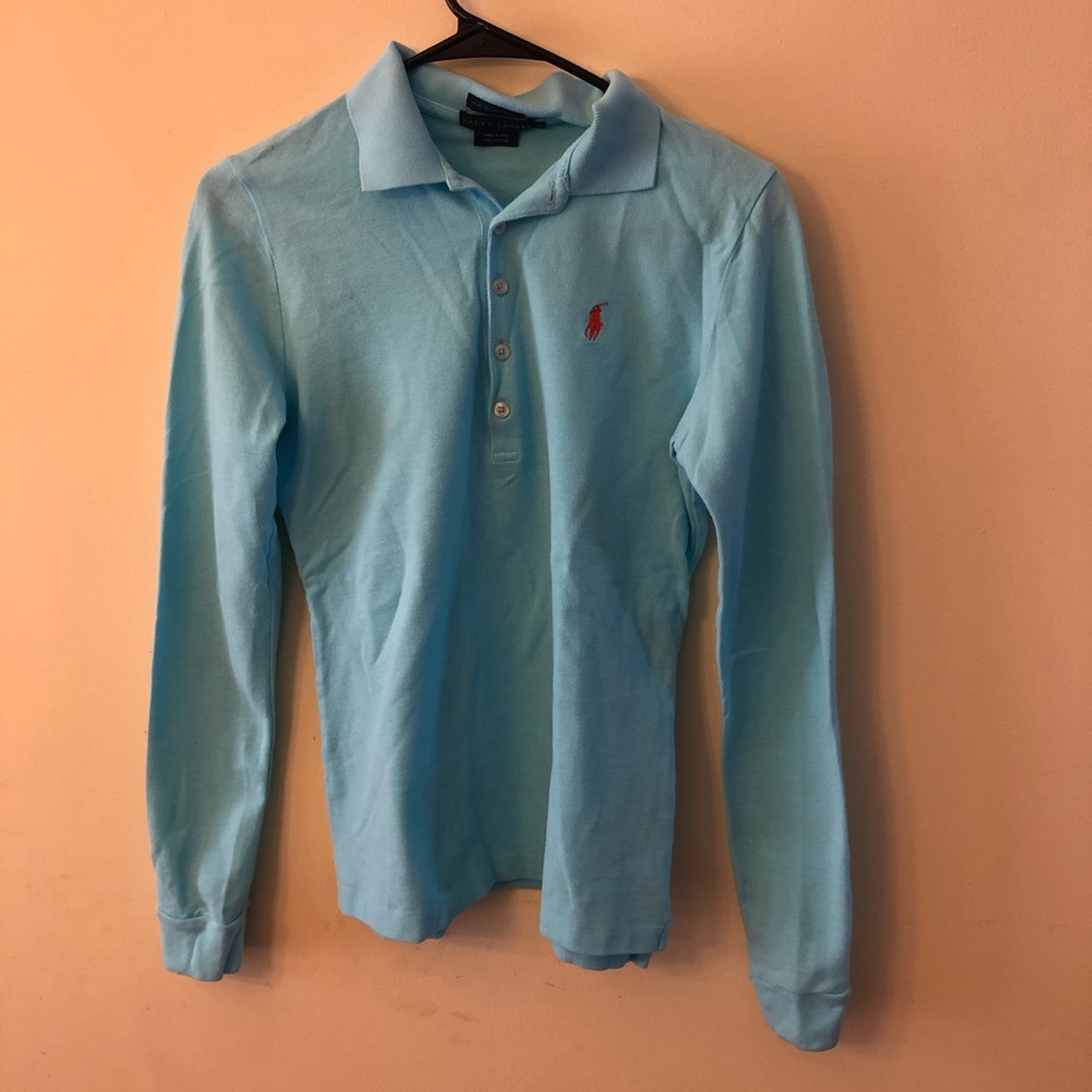 Long sleeve POLO shirt. Baby blue